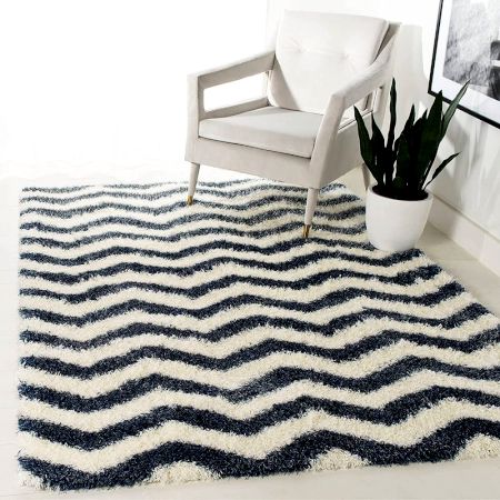 Handcrafted Black Shaggy Bedroom Rug